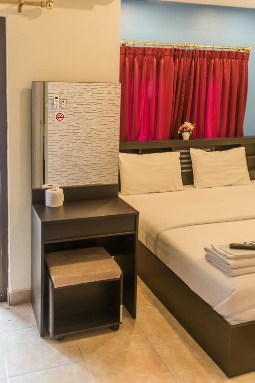 Hotel Retox Game On Pattaya Exteriér fotografie